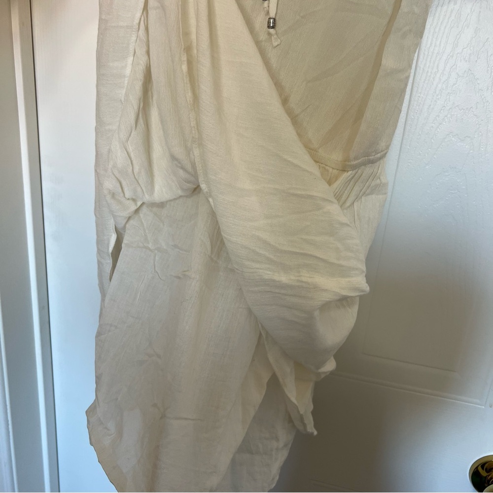 BNWT American Eagle Outfitters Cream Off-Shoulder Dress - Picture 4 of 4